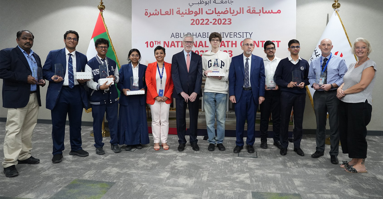 Winning teams, participants and attendees along with Prof. Thomas Hochstettler, Provost of ADU and Dr. Mohammad Fteiha, ADU Director of Al Ain Campus during the awards ceremony